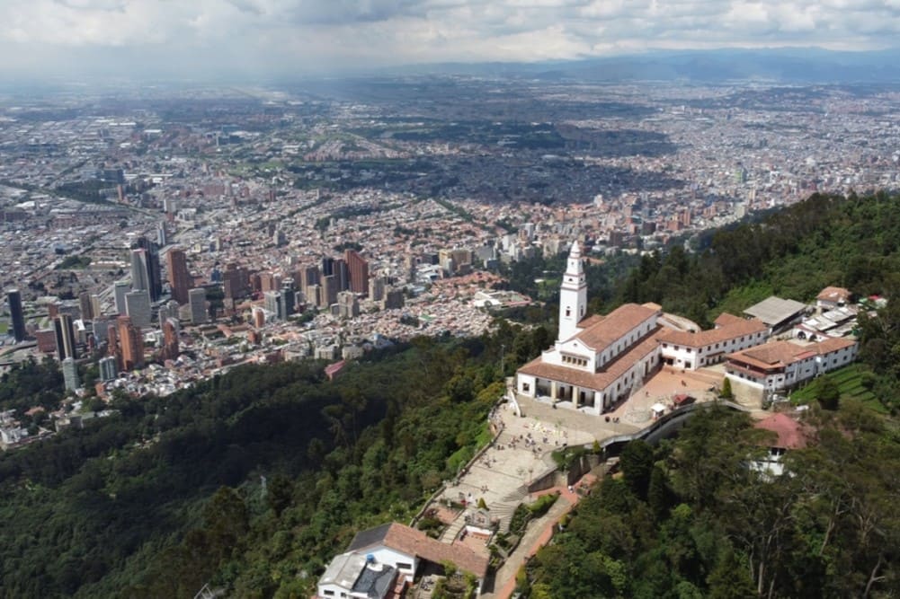 Monserrate de Bogotá, vista aérea